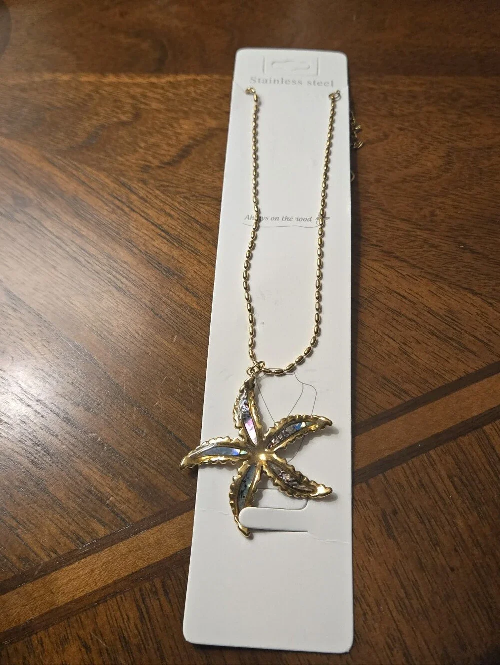 Sea Star Pendant Gold-tone Necklace 304 Stainless Steel Minimalist Ocean Style